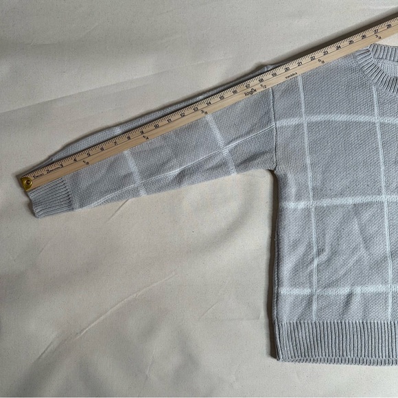 SHEIN Light Gray Knit Sweater - Picture 9 of 10